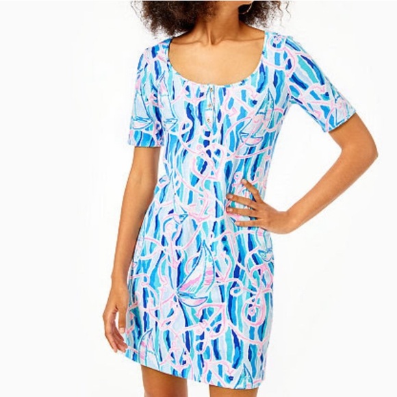 Lilly Pulitzer Dresses & Skirts - Lilly Pulitzer Gavyn Henley T-shirt dress